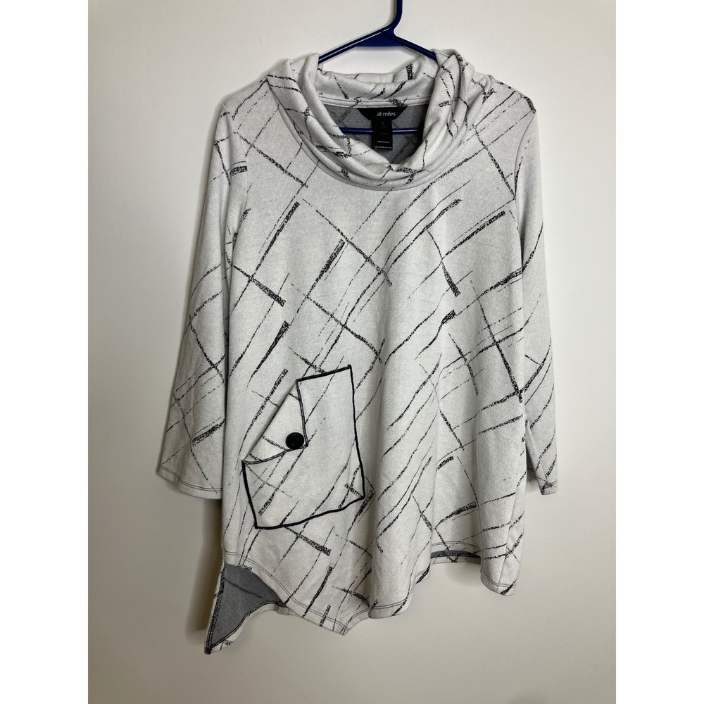 Ali Miles Tunic Top Womens Medium White Excellent Cowl Neck Asymmetrical Grid